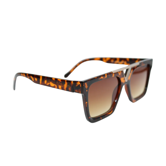 Wade Classic Tortoise front sunglasses with rectangular tortoiseshell frame