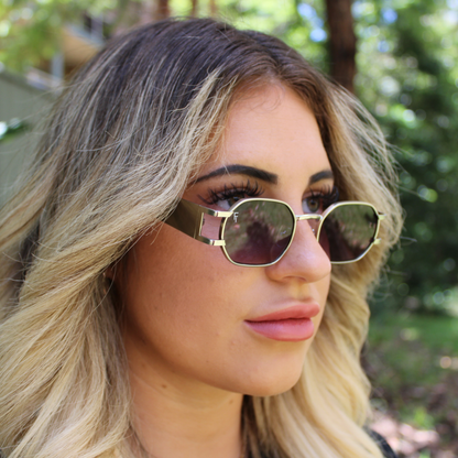 woman wearing champagne smoke sunglasses