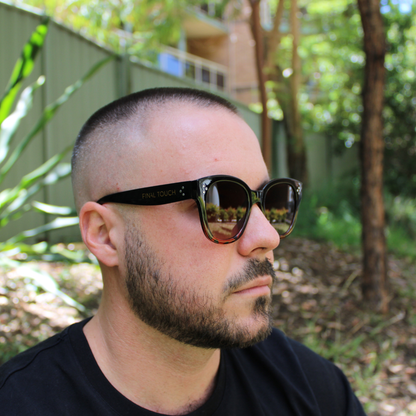 man wearing nicky midnight amber sunglasses
