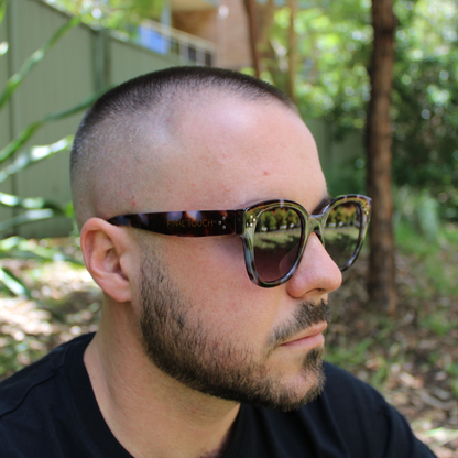 Nicky - Tortoiseshell Brown