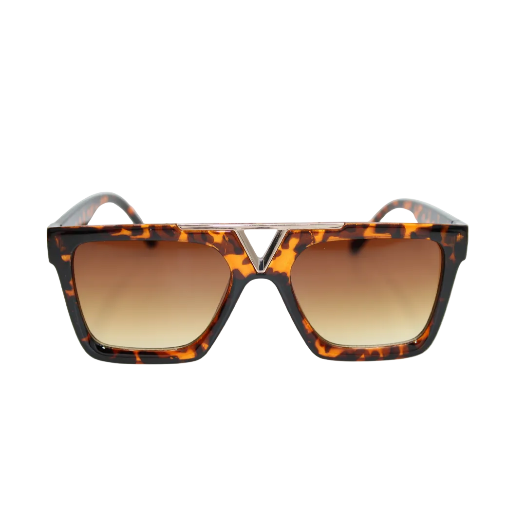 Wade Classic Tortoise sunglasses with rectangular tortoiseshell frame